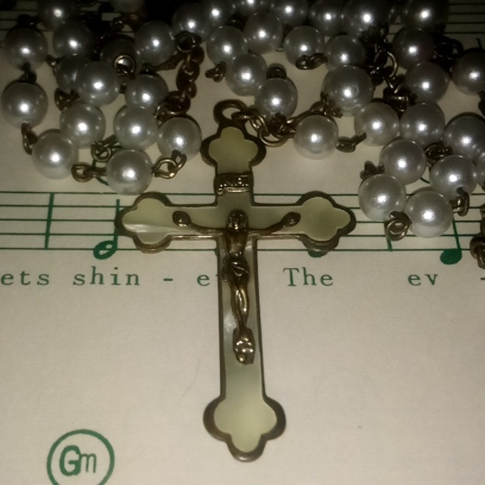 Vintage Rosary Mother If Pearl Faux Pearl Stainless Steel - Picture 2 of 7